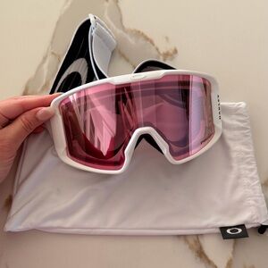 Oakley Prizm Goggles with White Frame and Pink Lenses